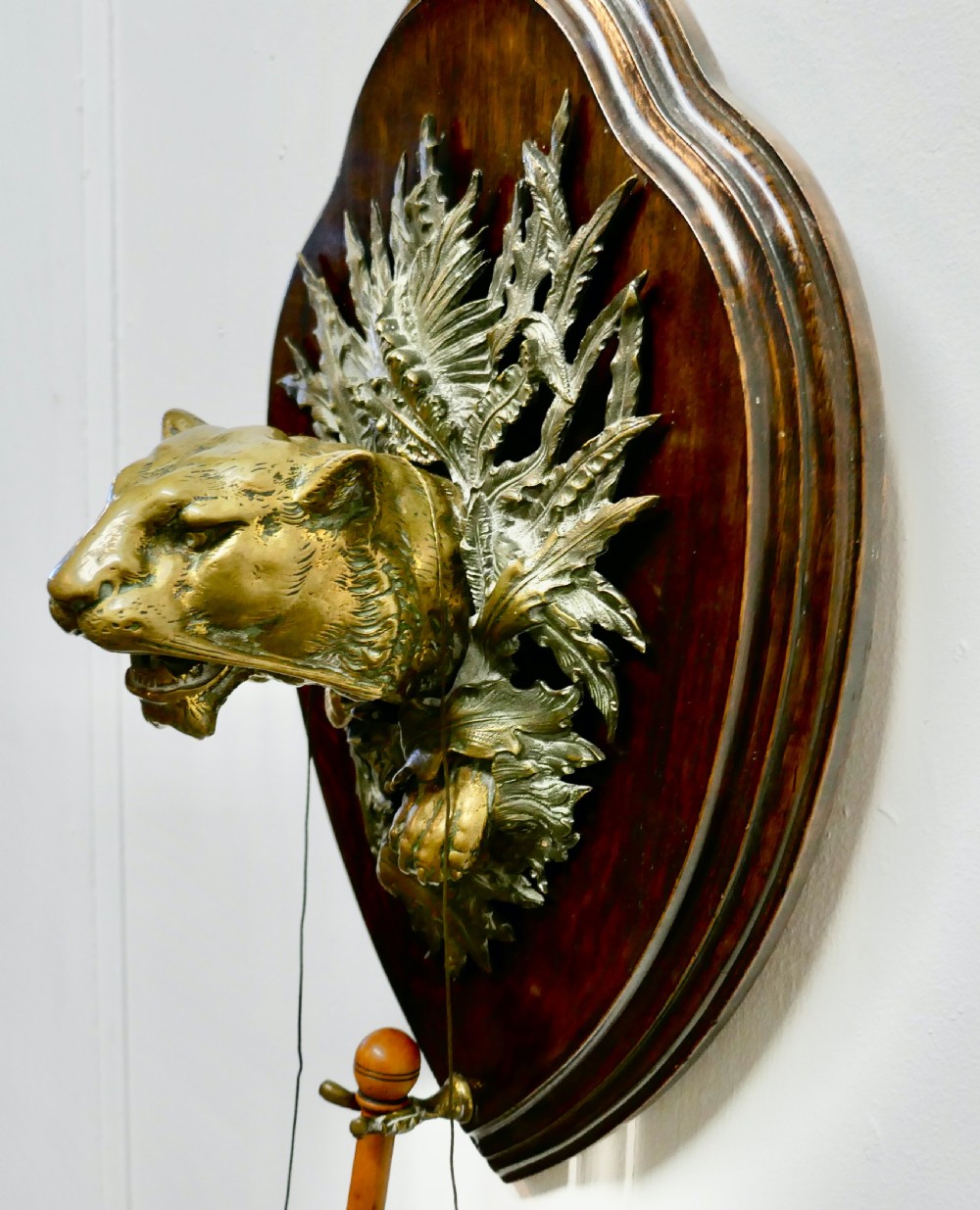 Brass Tiger’s Head Dinner Gong by William Tonk & Son View XII
