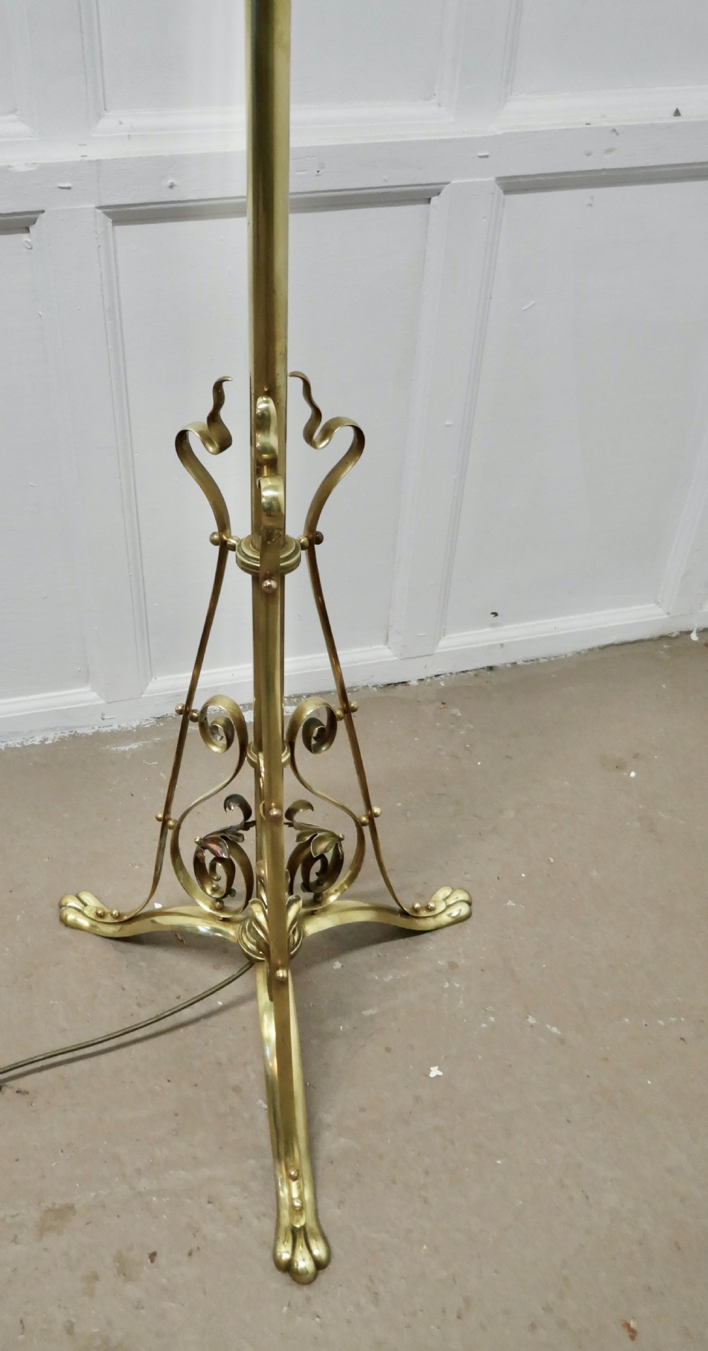 Adjustable Brass Floor Lamp in the Arts and Crafts Style View VI
