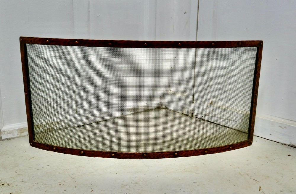 Victorian Arts and Crafts Beaten Copper Curved Spark Screen fire guard