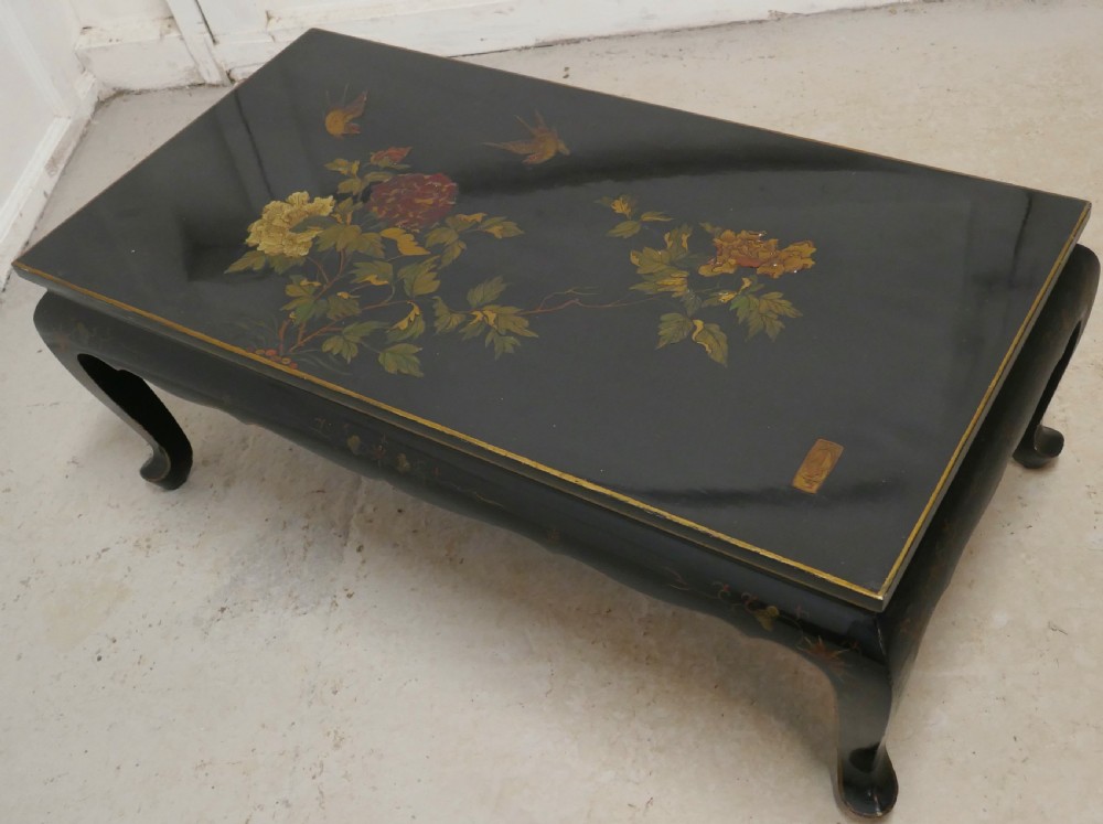 Painted and Lacquered Chinoiserie Coffee Table   View IX