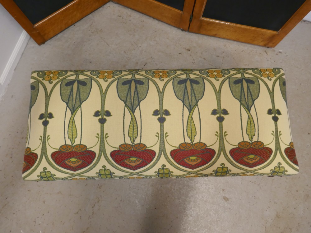 French Art Nouveau Carved Upholstered Walnut Window Seat   View VI