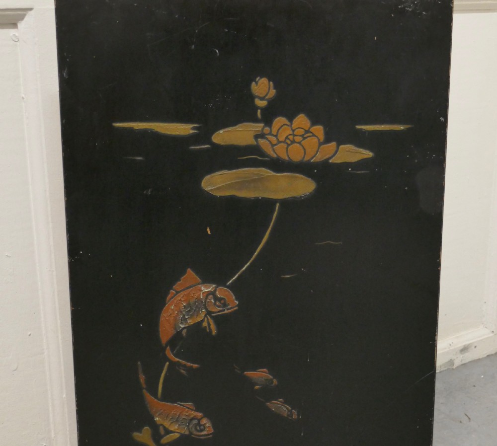 19th Century Japanese Lacquer Fire Screen, Decorated with Carp View III