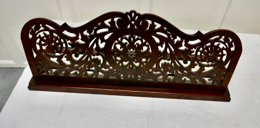 Adjustable Fretwork Mahogany Book Rest, Lutrin View IV