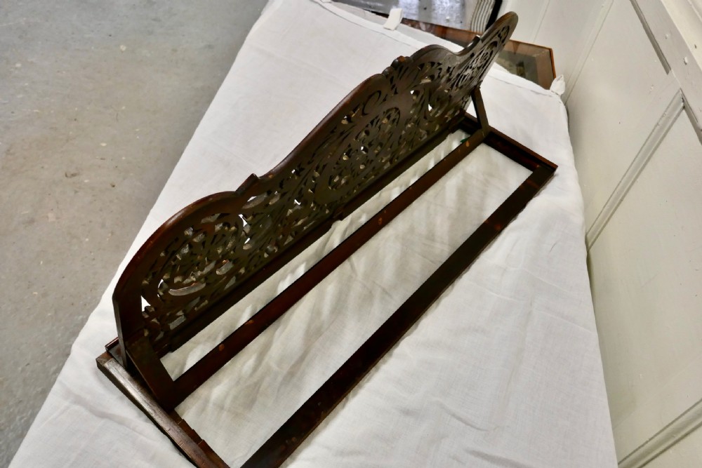Adjustable Fretwork Mahogany Book Rest, Lutrin View VII