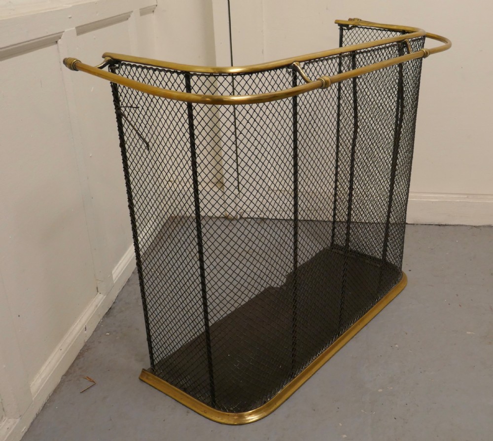 Victorian Nursery Fire Guard  View V