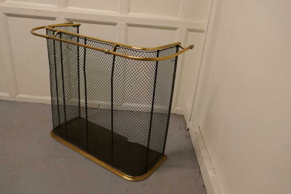 Victorian Nursery Fire Guard  View VI