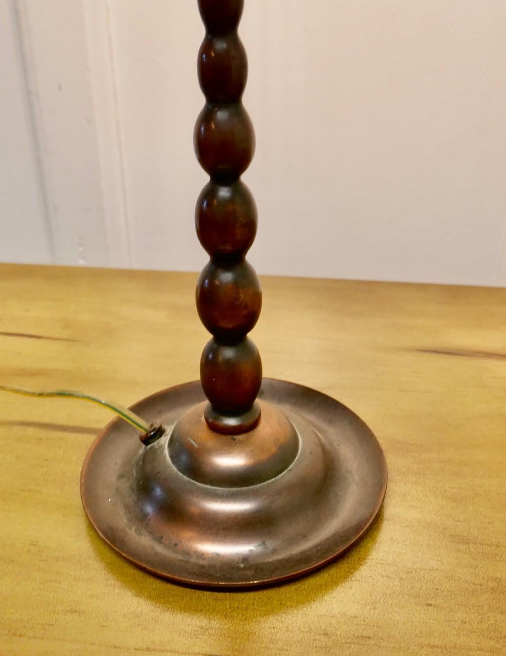 Lovely Oak Turned Barley Twist table Lamp View V