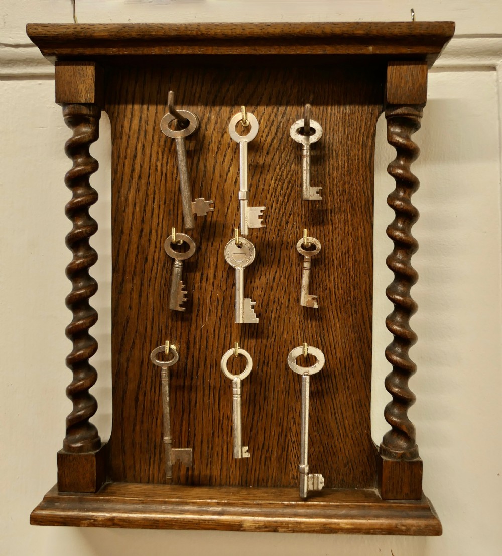 Barley Twist Oak Key Rack