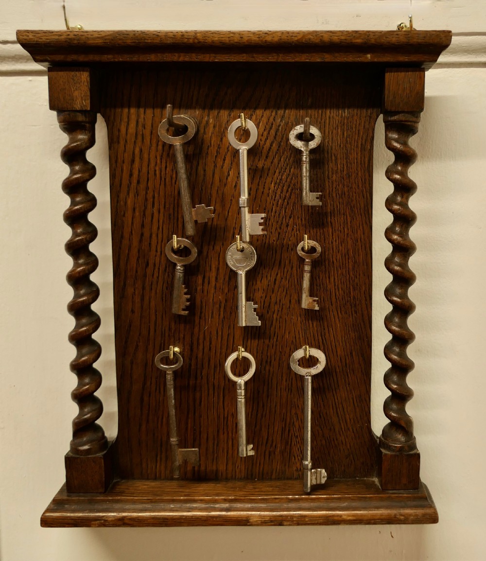 Barley Twist Oak Key Rack View V