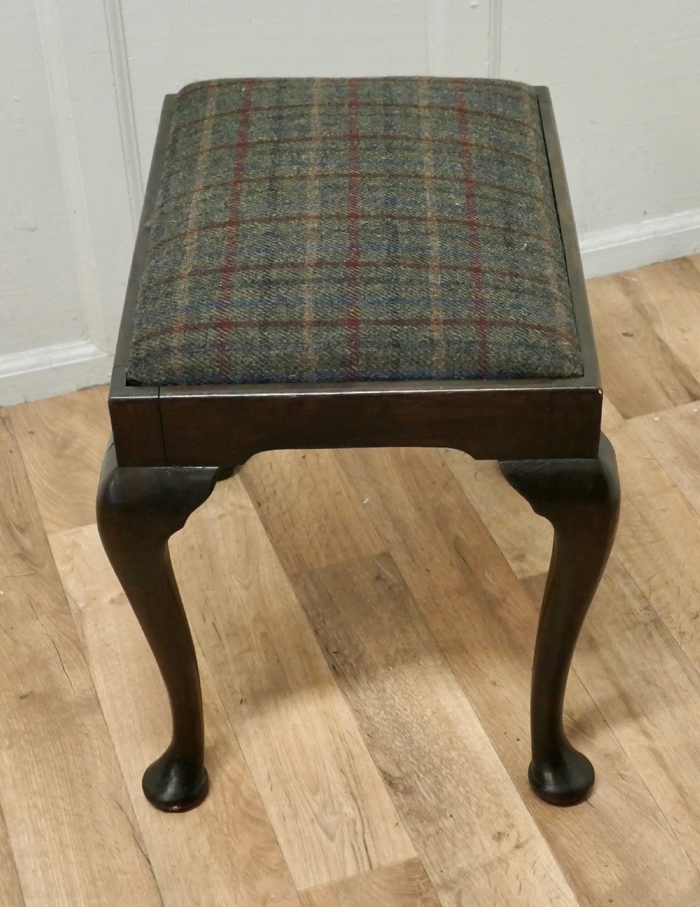 A Sturdy Victorian Oak and Tweed Library Stool. View V