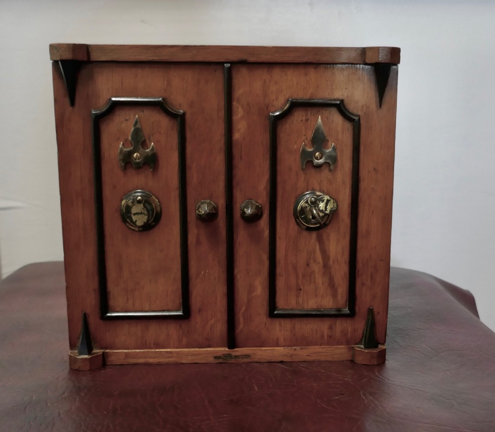 19th Century Novelty Golden Oak Humidor in the Shape of a 2 Door Safe