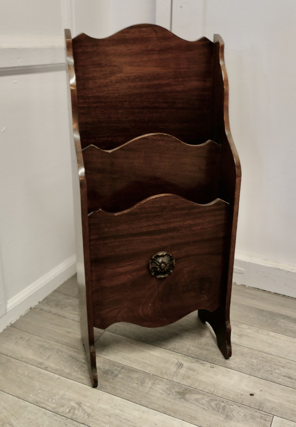Large Floor Standing Magazine Rack or Canterbury View II