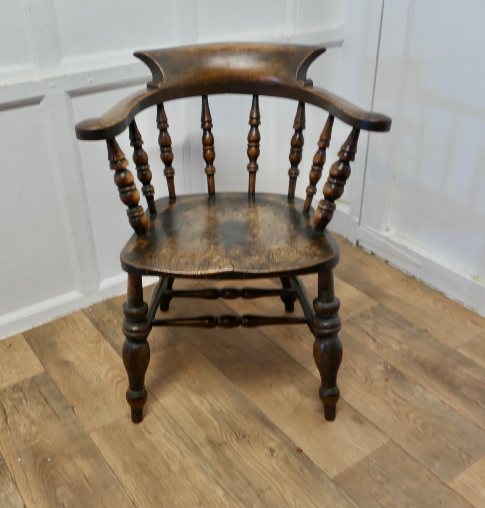 
This style is known by many names Smokers Bow, Windsor Chair  or Captain’s Chair  View III