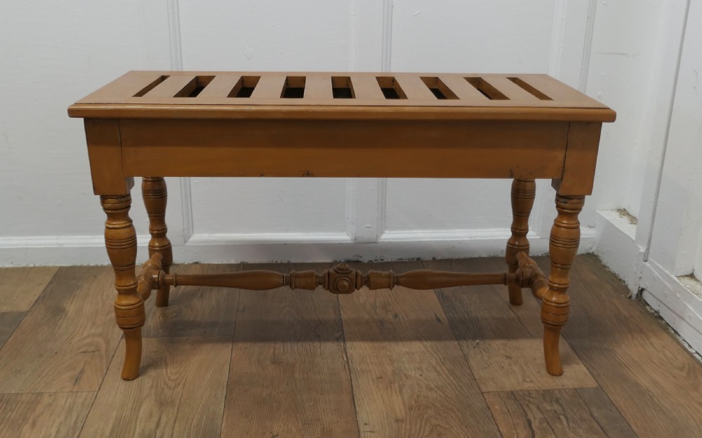 Arts and Crafts Oak Luggage Rack, Suitcase Stand