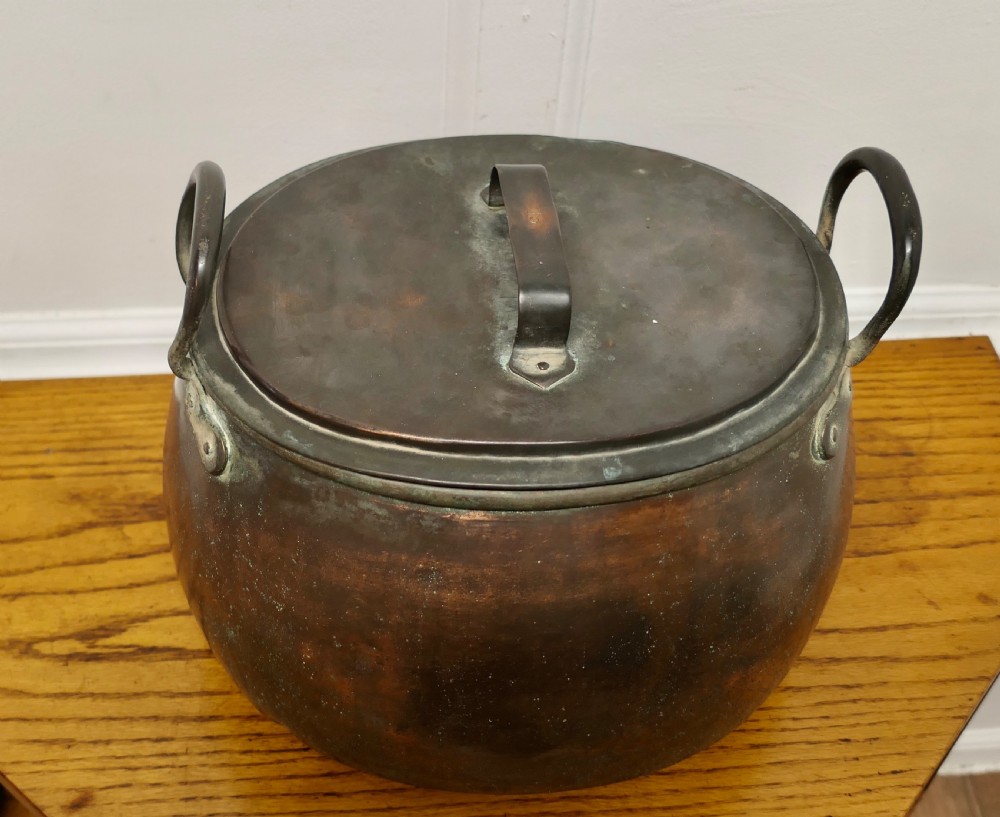19th Century Copper Cooking Pot, Cauldron with Lid   View IV