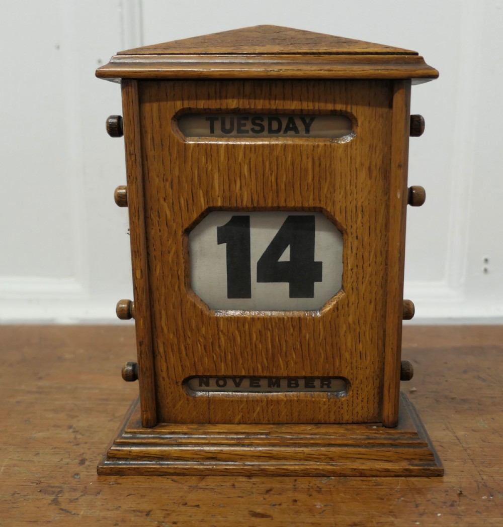 Arts and Crafts Golden Oak Desk Calendar 