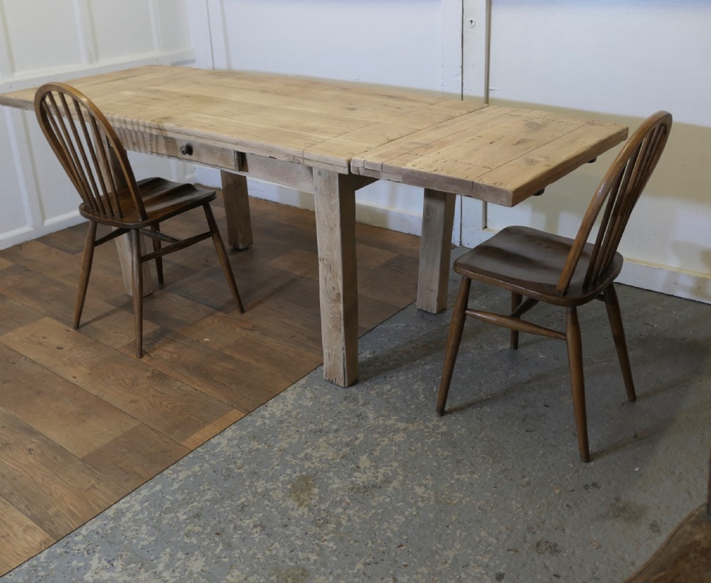 Sun Bleached Oak 7ft Extending Dining Table View V