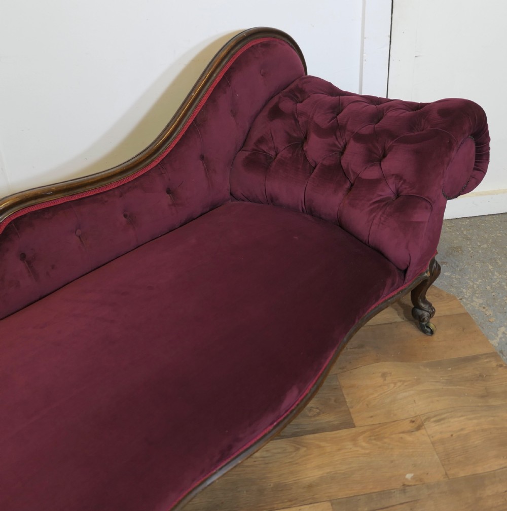 Superb Early Victorian Chaise Longue or Day Bed View IV