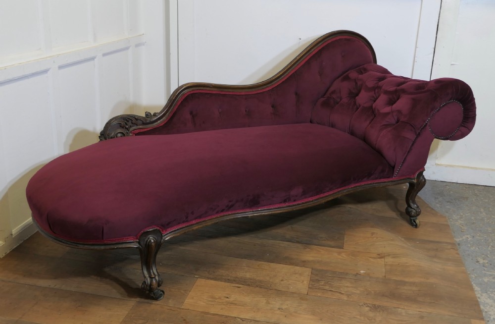 Superb Early Victorian Chaise Longue or Day Bed View V