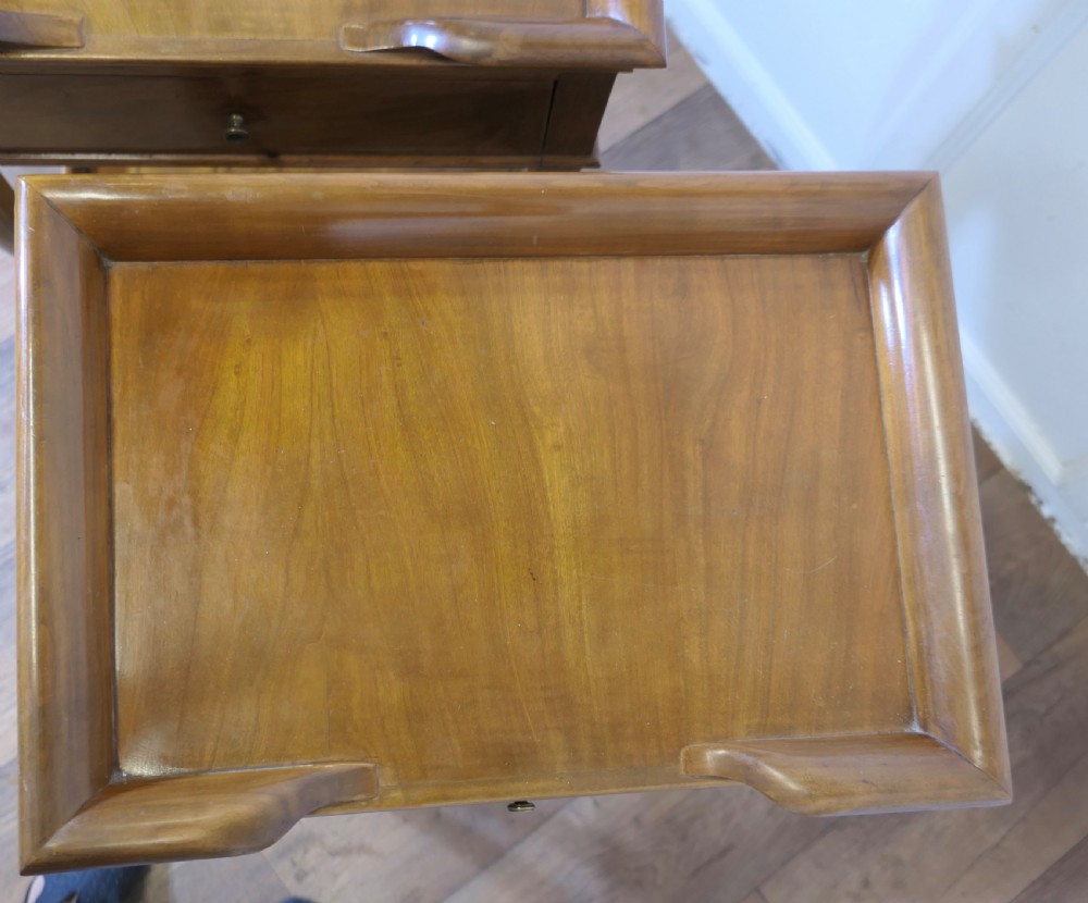 A Pair of Walnut Night Tables, Bedside Cabinets View V