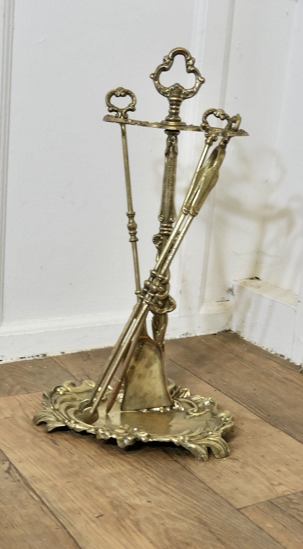 Attractive Brass Rococo Style Fireside Companion Set, Fireside Tools