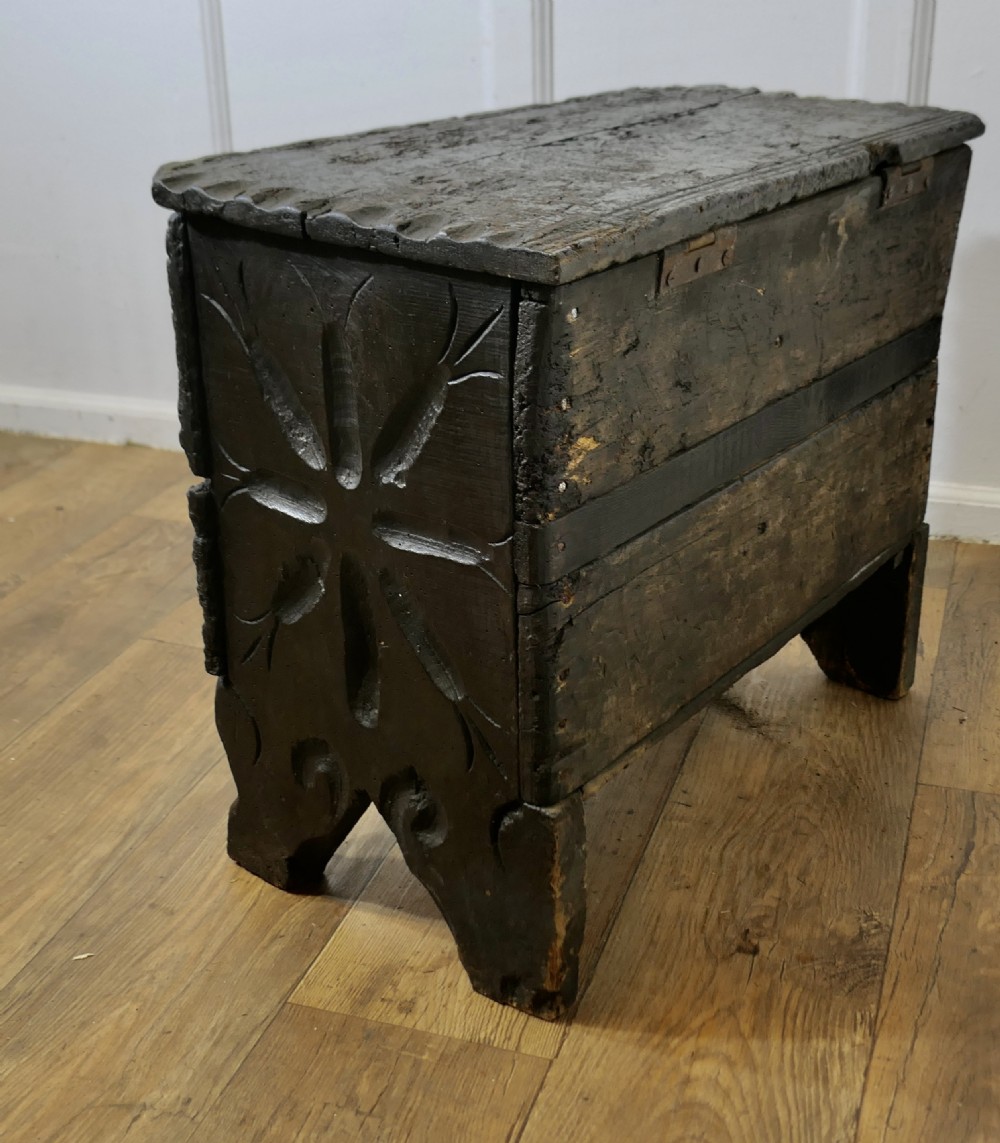 Old and Primitive Carved 16th Century 5 Plank Oak Coffer View IV