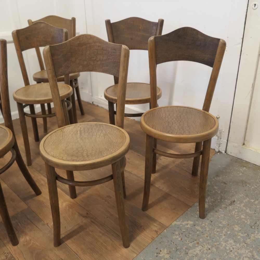 Harlequin Set of 8 French Bistro or Cafe Bentwood Chairs View IV