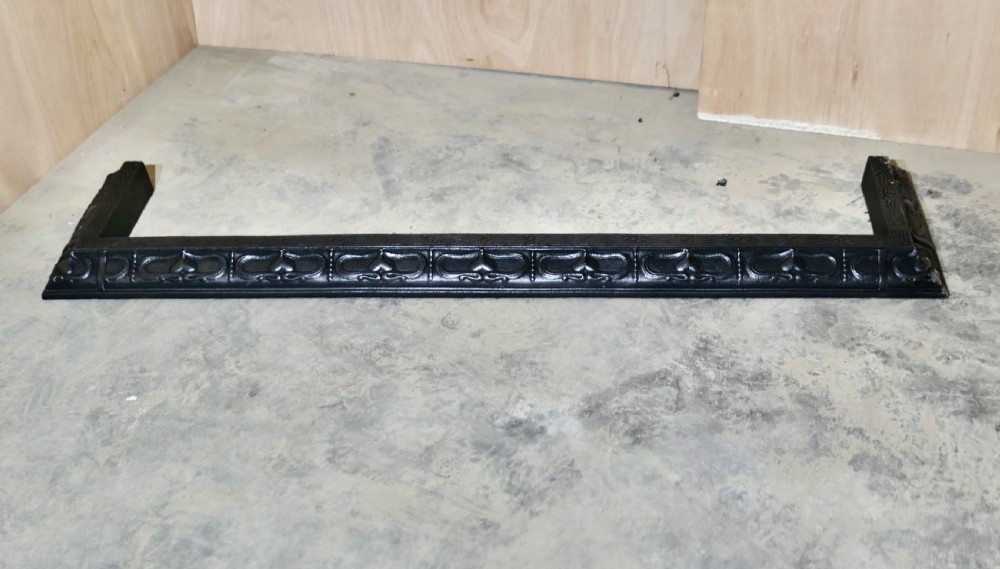 Art Nouveau Cast Iron Long Fender   View III