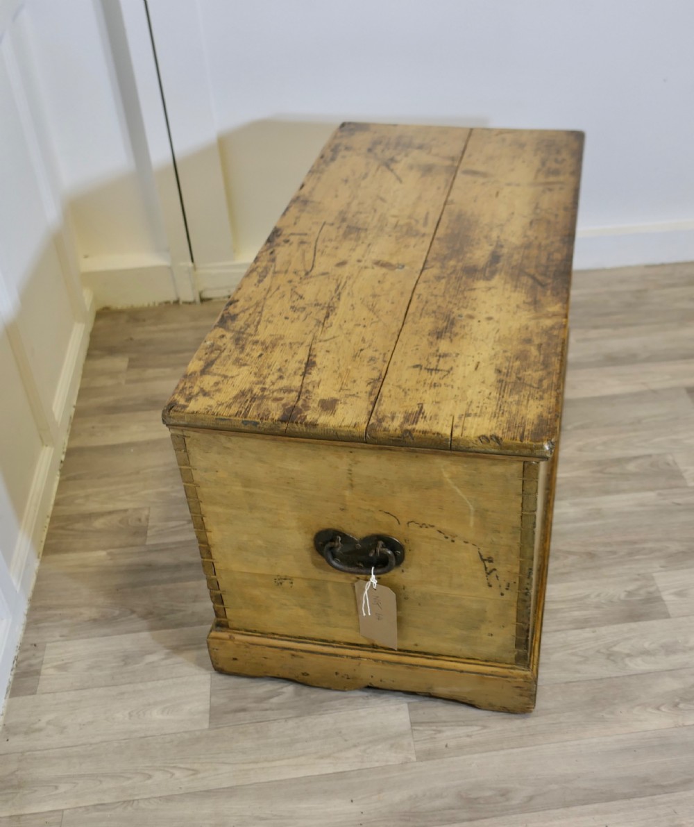 Beautiful Large Victorian Pine Blanket Box View II