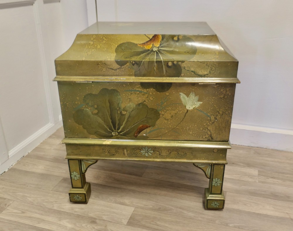 Large Chinoiserie Cellarette or Drinks Cabinet on Stand View VII