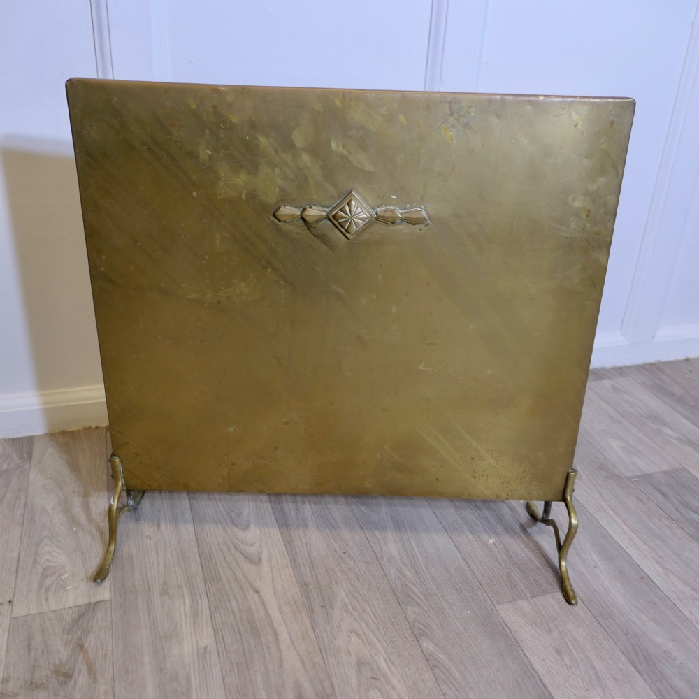 Stylish Art Deco Brass Fire Screen View VI
