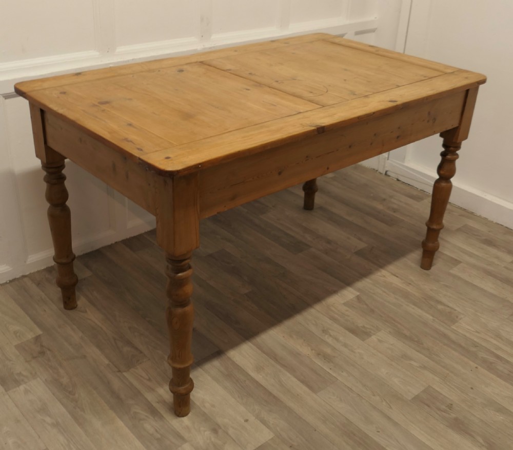 Good sturdy Pine Farmhouse Kitchen Table View IV