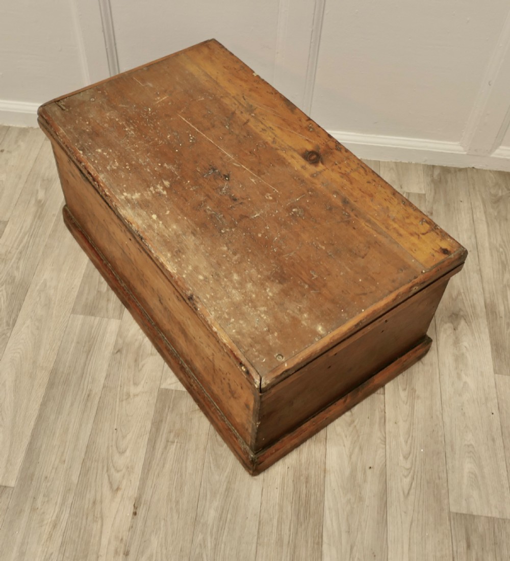 Victorian Pine Blanket Box,   View IV