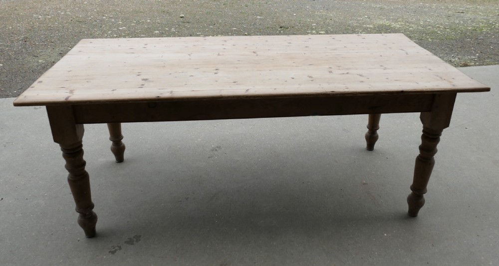 Large Farmhouse Pine Table   View V
