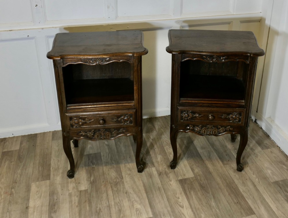 Pair of French Oak Bedside Cabinets 
