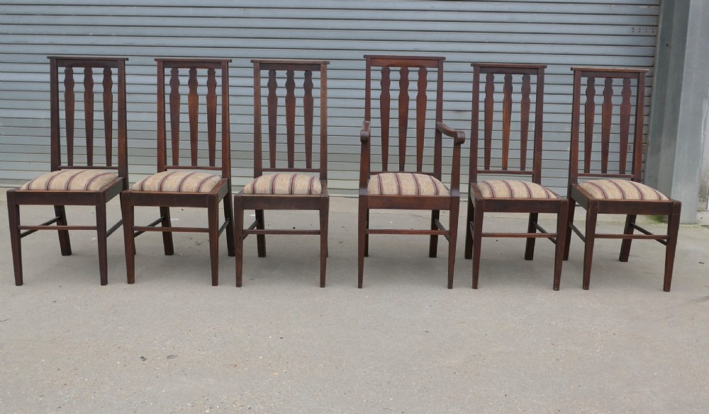 Set of 6 Arts and Crafts Oak Dining Chairs 