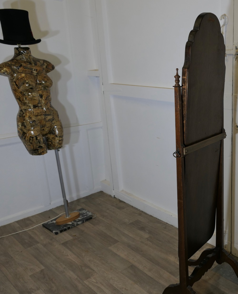 Stylish Edwardian Walnut Cheval Mirror View VIII