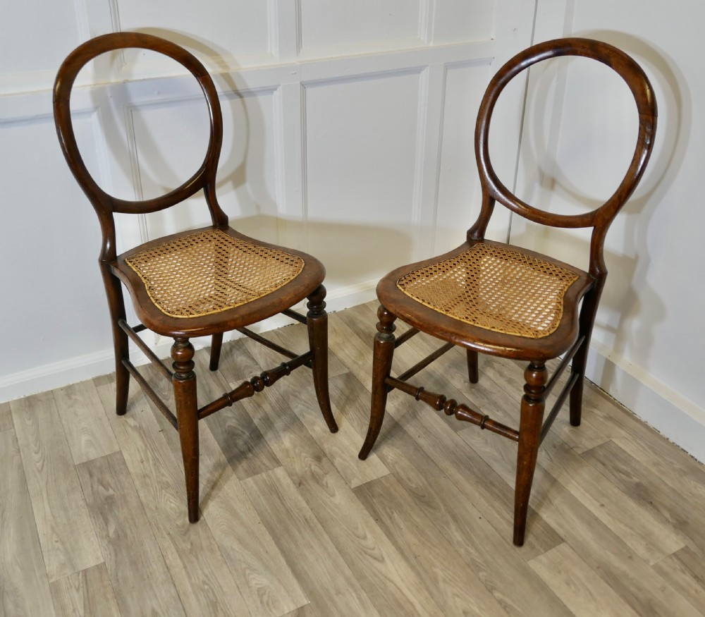 Set of 4 Victorian Balloon Back Dining Chairs  View VIII