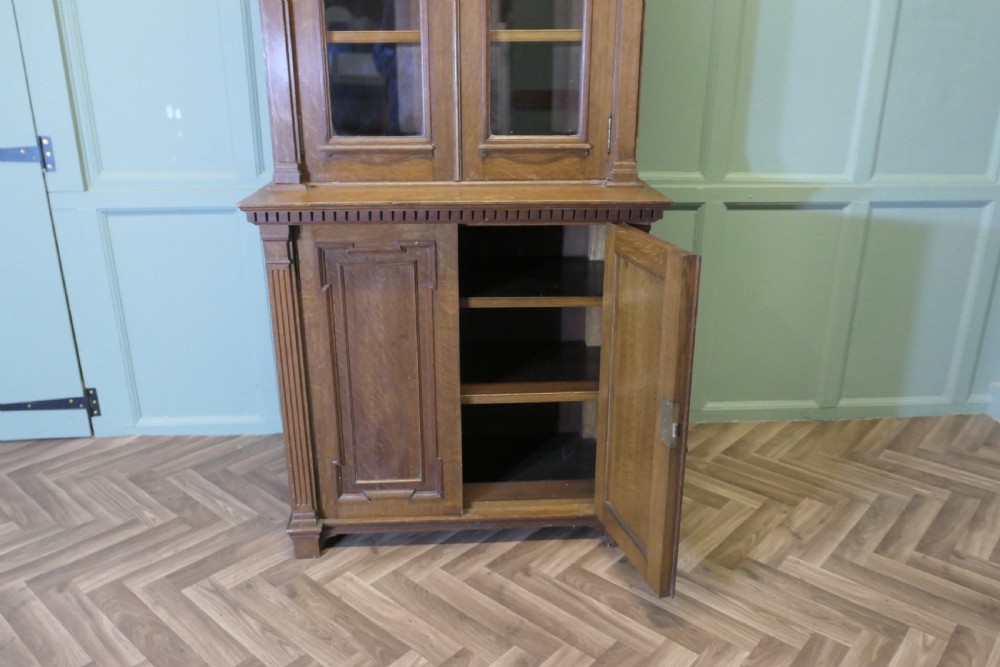 Arts and Crafts Golden Oak by Maple & Co View VI