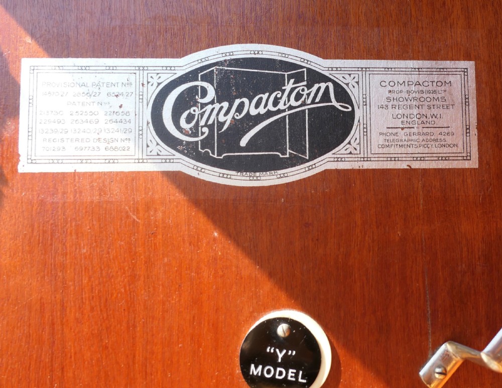Original “Compactom” Art Deco Gentlemans Walnut Wardrobe View VII