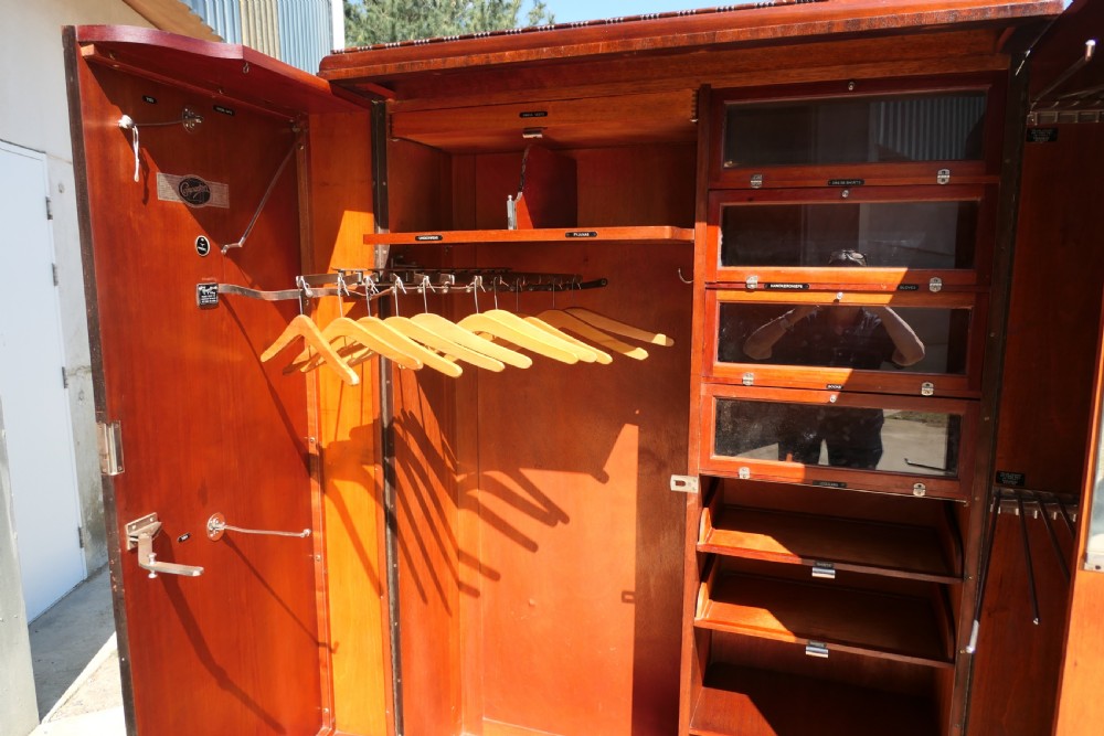 Original “Compactom” Art Deco Gentlemans Walnut Wardrobe View IX