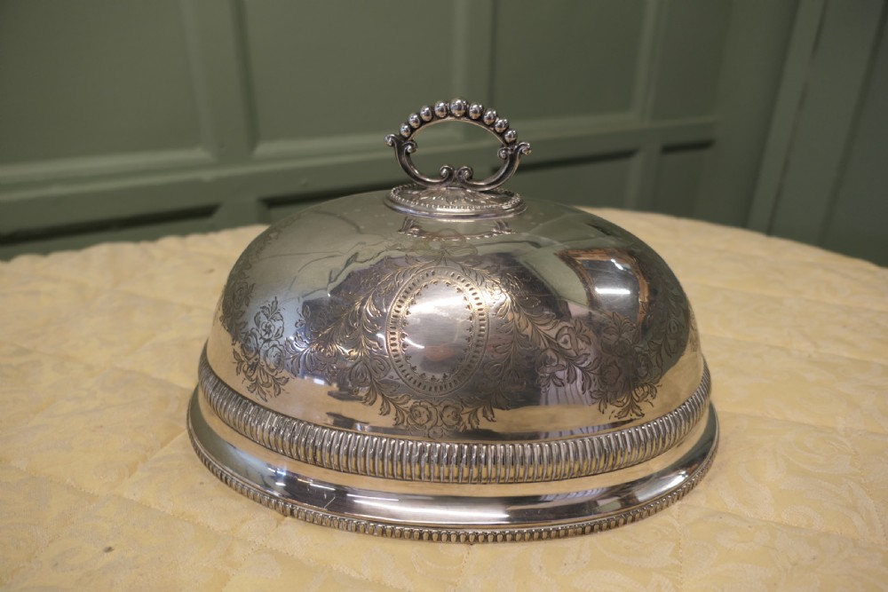 A Fine Quality Sheffield Plate Meat Cover or Food Dome 