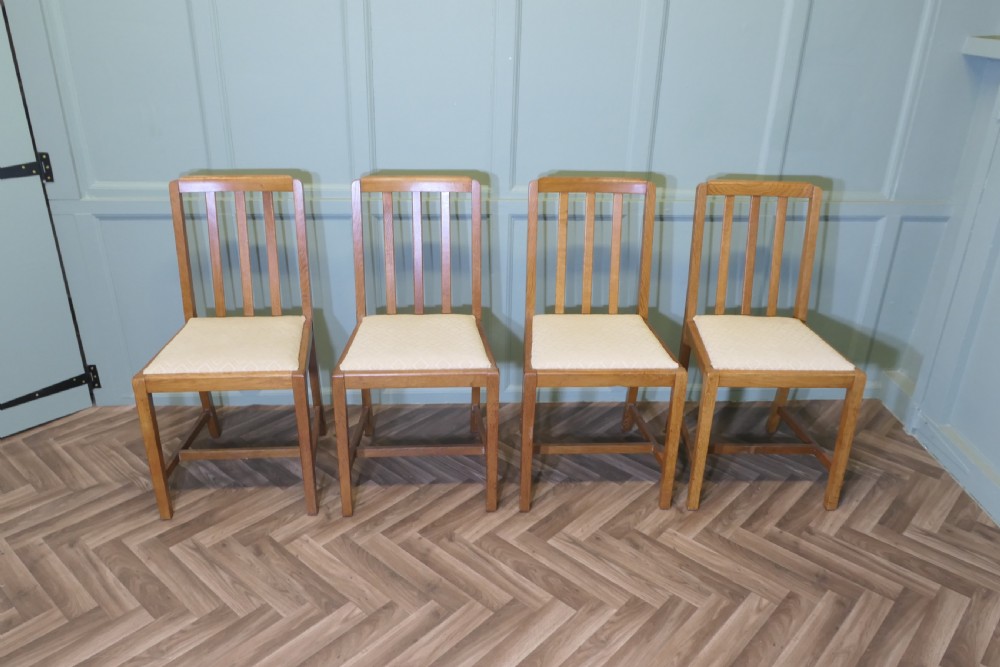 Set of 4 Arts and Crafts Golden Oak Dining Chairs 