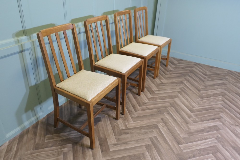Set of 4 Arts and Crafts Golden Oak Dining Chairs  View III