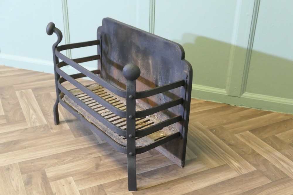Free Standing Fire Basket, Iron Fire Grate