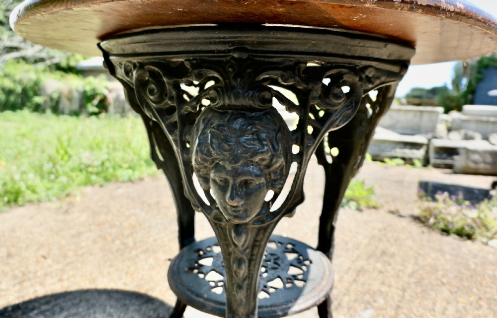 A Traditional Britannia Pub Table   View IV