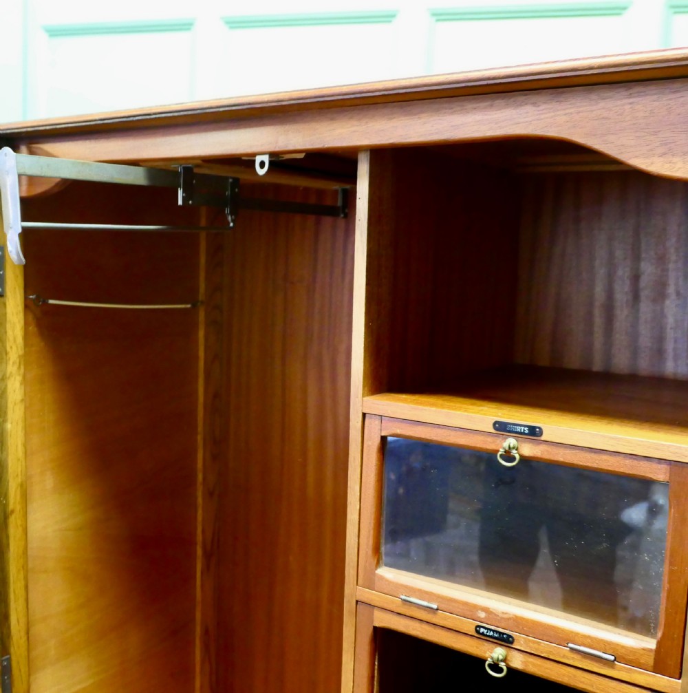 Arts and Crafts Gentleman’s Wardrobe Compactum  View III