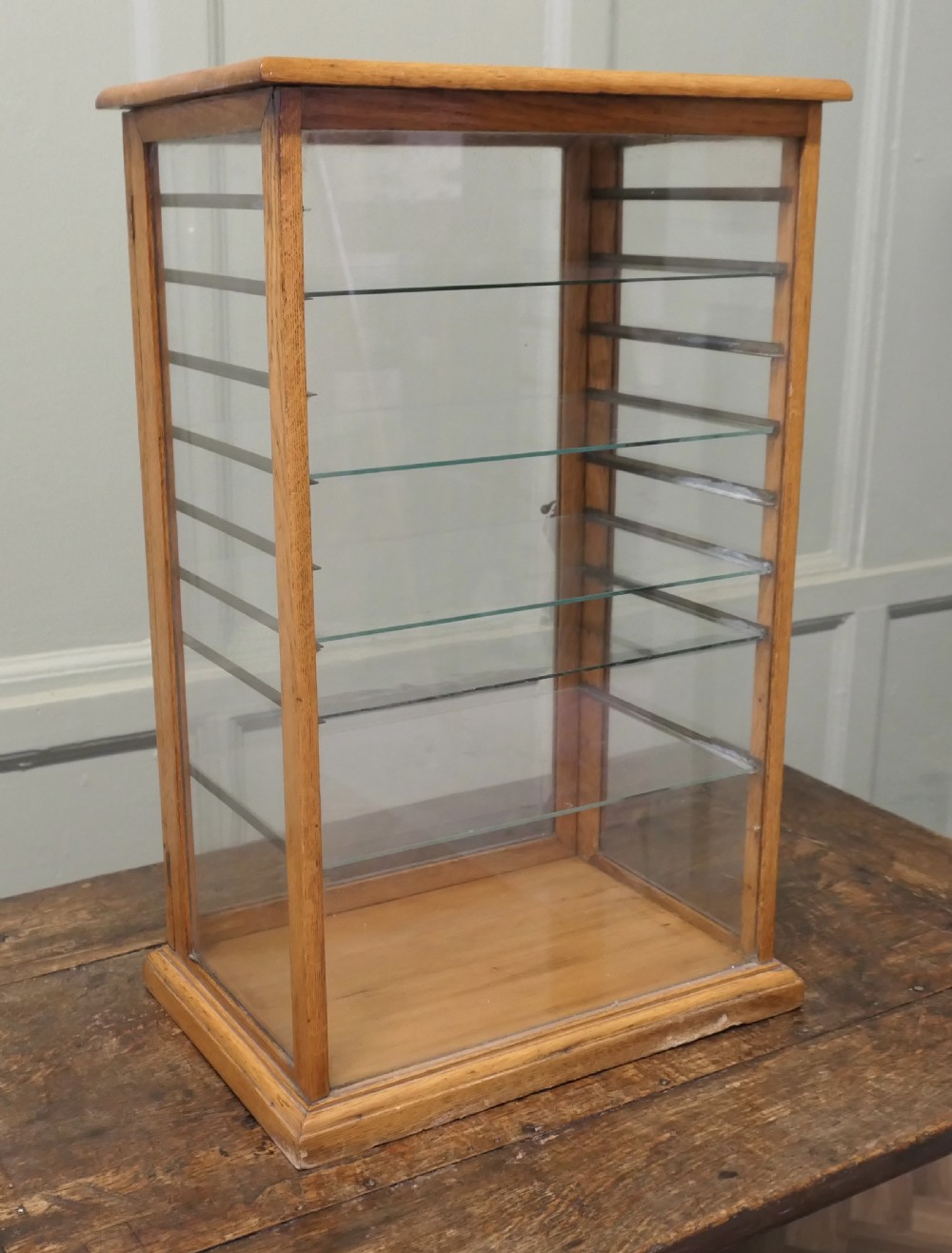 Arts and Crafts Counter Top Shop Display Cabinet, Watches, Jewellery View III