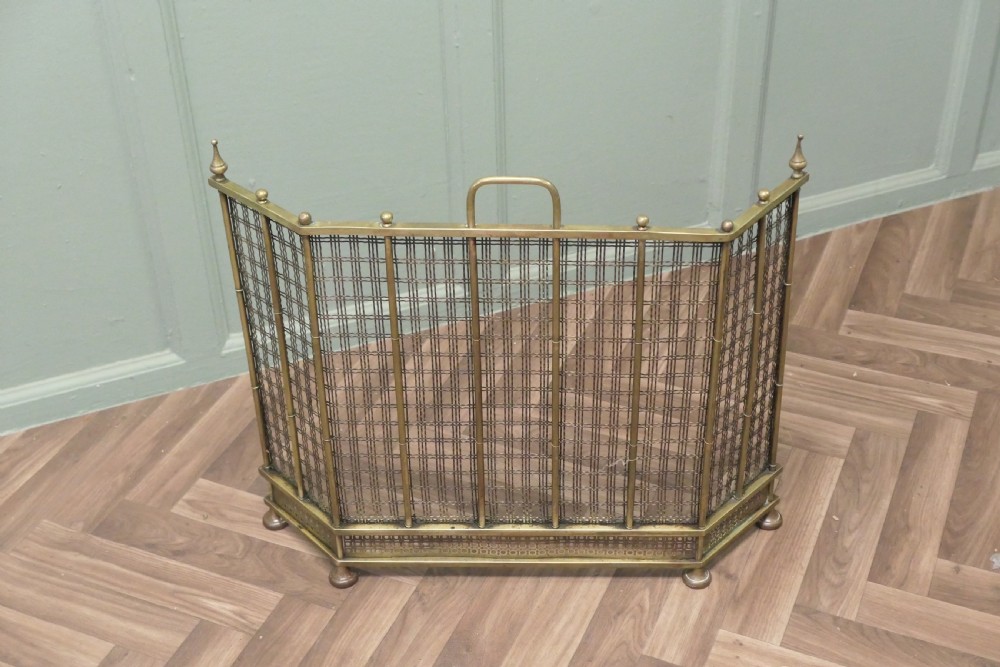 Superb Brass Fire Guard Screen