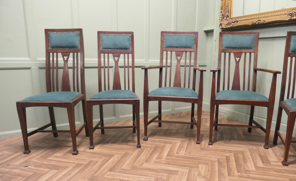 Set of 6 Arts and Crafts Dining Chairs 